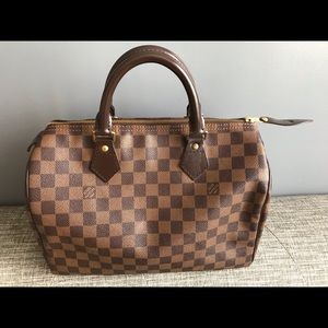 Louis Vuitton Speedy 30 - Excellent Condition